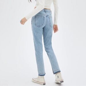 Aritzia Sunday Best Light-Med Wash Denim w/ Blue Detailing